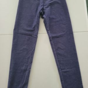 Girls L blue Old Navy leggings